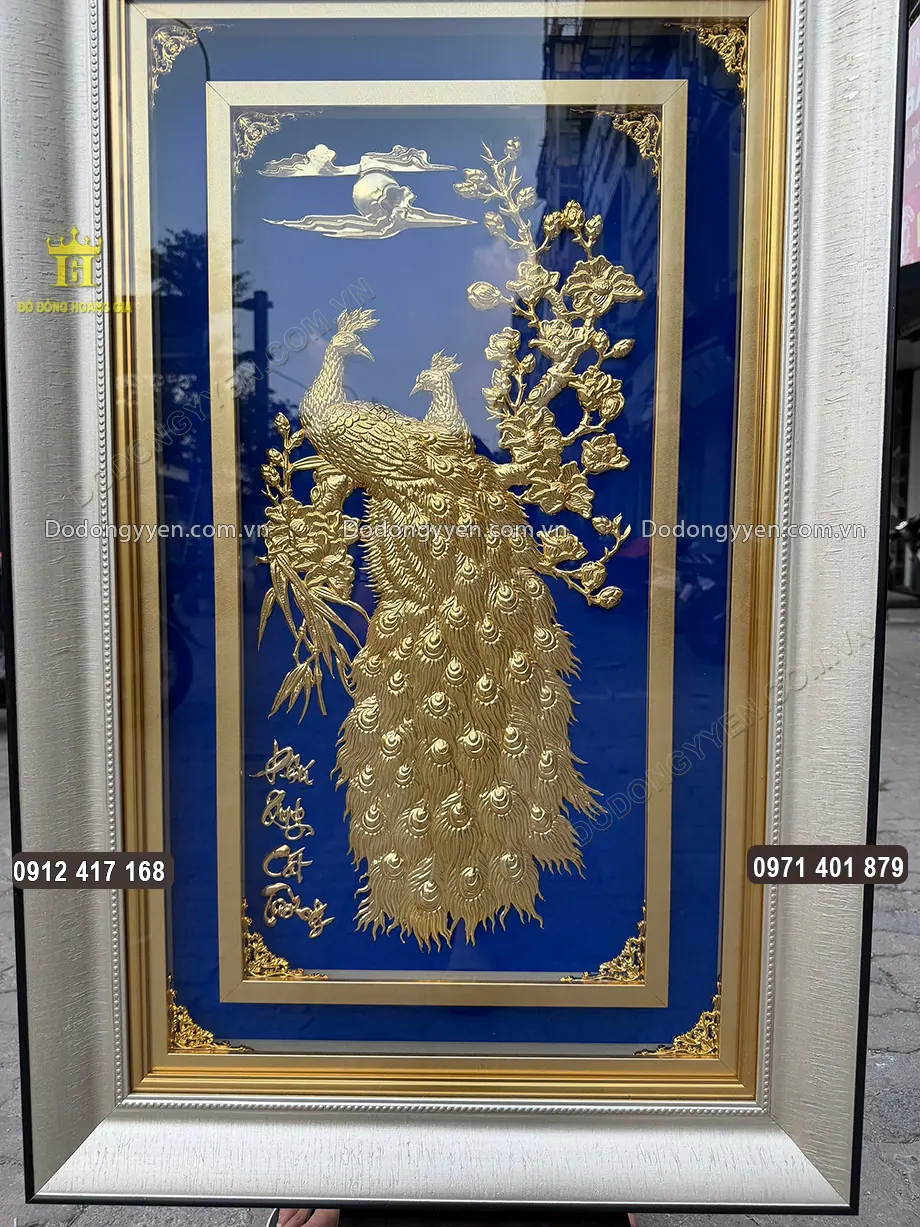 Họa tiết hoa văn mạ v&agrave;ng 24K sang trọng